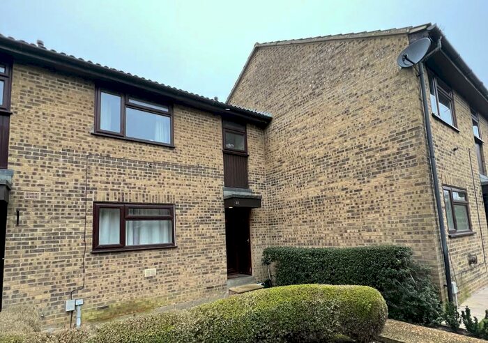 1 Bedroom Terraced House To Rent In Wellesley Close, Ash Vale, GU12