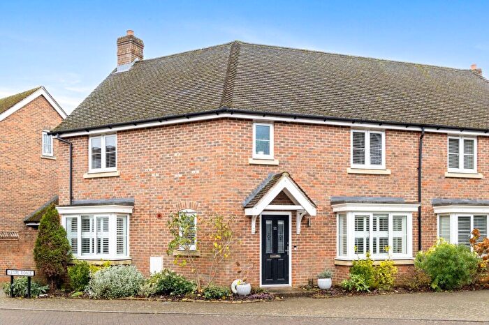 3 Bedroom Semi-Detached House For Sale In Barncroft Drive, Lindfield, RH16