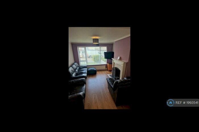 3 Bedroom Semi-Detached House To Rent In Mourne View Avenue, Newcastle, BT33