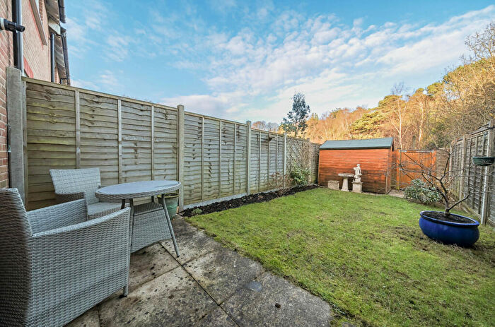 2 Bedroom Terraced House For Sale In Columbus Drive, Sarisbury Green, Hampshire, SO31