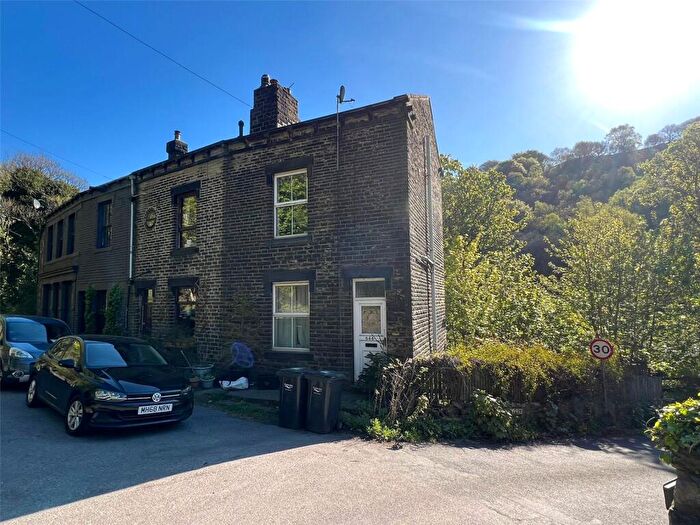 2 Bedroom End Of Terrace House For Sale In Halifax Road, Todmorden, West Yorkshire, OL14