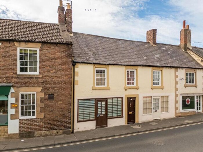 1 Bedroom Flat For Sale In Hencotes, Hexham, NE46