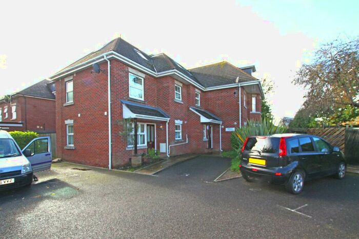 1 Bedroom Flat To Rent In Lowther Road, Bournemouth, BH8