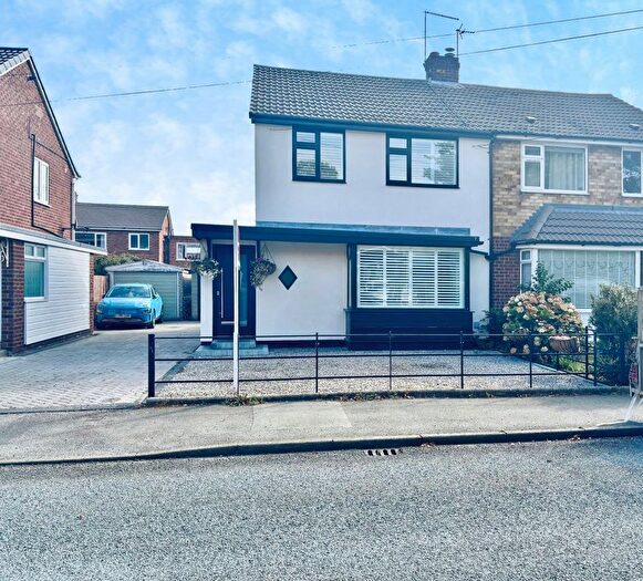 3 Bedroom Semi-Detached House For Sale In St Leonards Road, Molescroft, Beverley, HU17