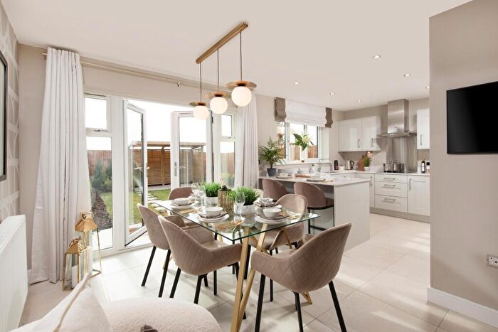 4 Bedroom Detached House For Sale In Off North Road, Stevenage, SG1