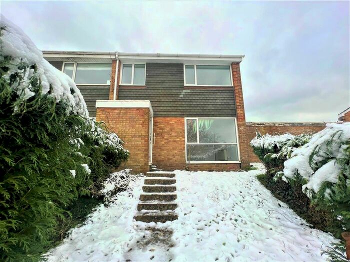 3 Bedroom Link Detached House To Rent In Langley Close, Bexhill-On-Sea, TN39