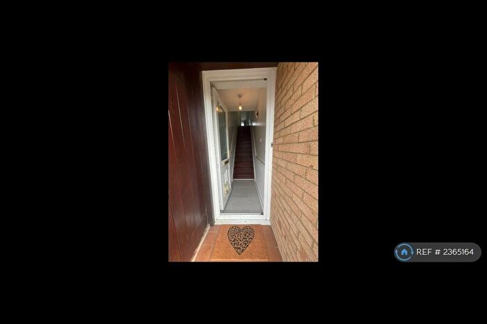 1 Bedroom Maisonette To Rent In Conifer Close, Waltham Cross, EN7