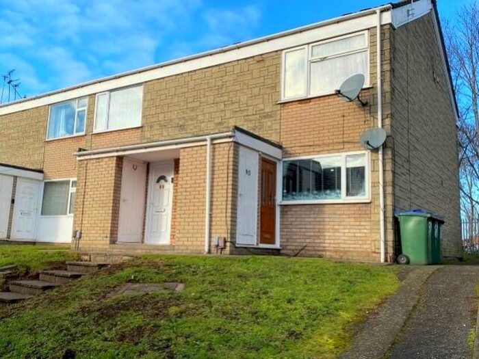 1 Bedroom Flat To Rent In Tudor Court, Dudley Port, DY4