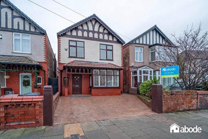 4 Bedroom Detached House For Sale In Manor Road, Crosby, Liverpool, L23
