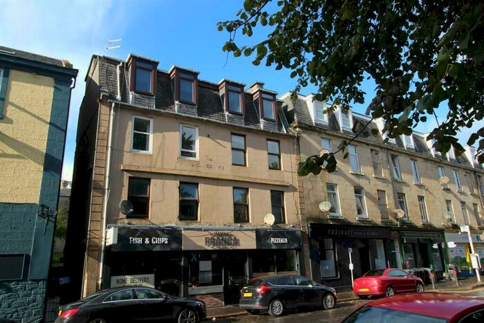 1 Bedroom Flat To Rent In Shore Street, Gourock, PA19