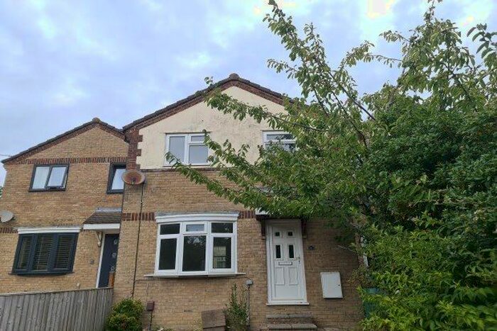 3 Bedroom Property To Rent In Nelson Drive, Cowes, PO31
