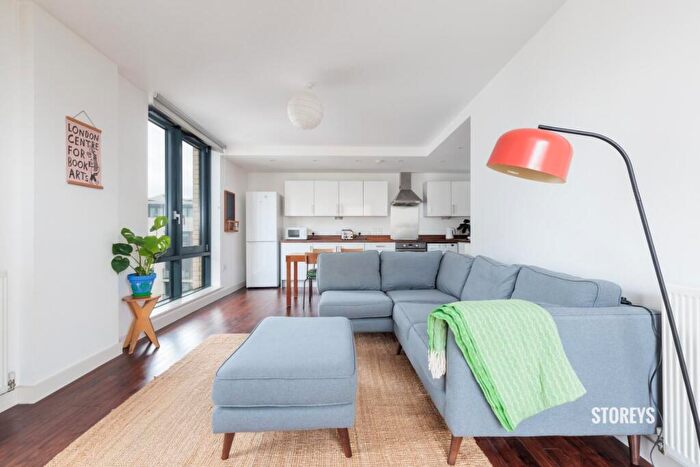 2 Bedroom Apartment To Rent In Wharton House, Bethnal Green, London, E2