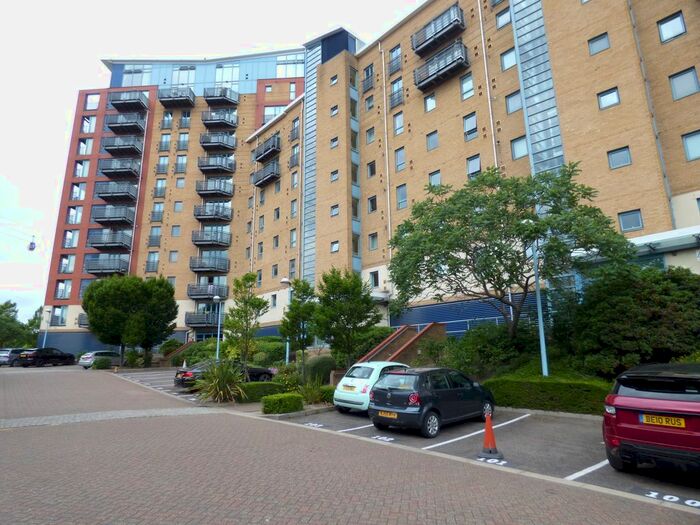 2 Bedroom Flat To Rent In Western Beach Hanover Avenue, Royal Docks, E16