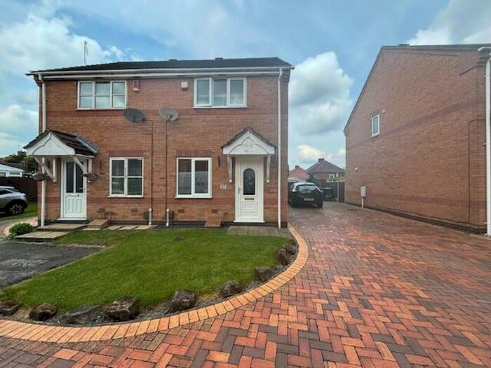 2 Bedroom Semi-Detached House To Rent In Shawcroft, Sutton-In-Ashfield, NG17