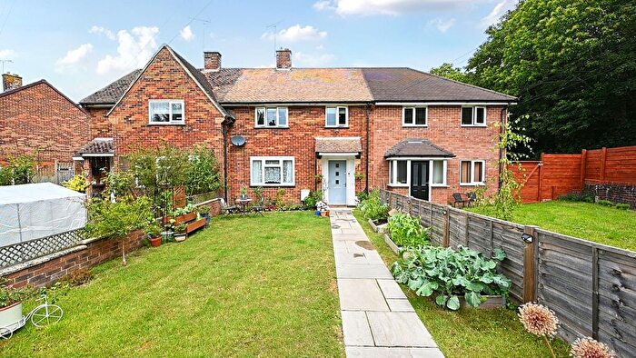 3 Bedroom Terraced House For Sale In Common Way, Hothfield, TN26