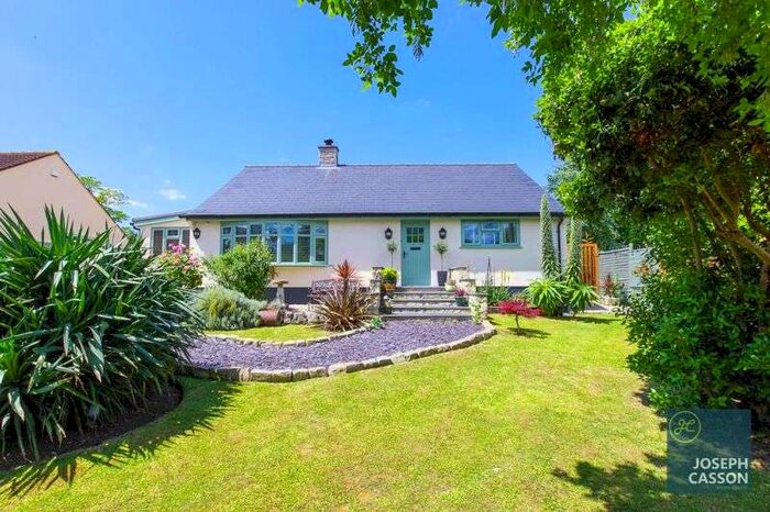 3 Bedroom Property For Sale In Church Street, Stogursey, Somerset, TA5