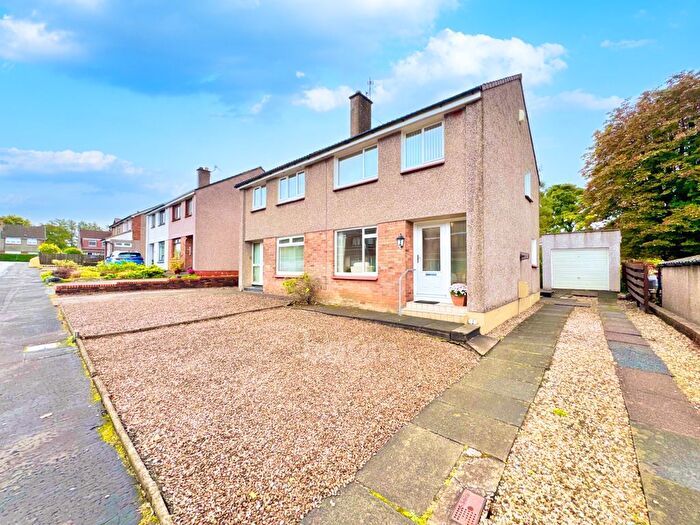 3 Bedroom Semi-detached House For Sale In Crummock Gardens, Beith, KA15