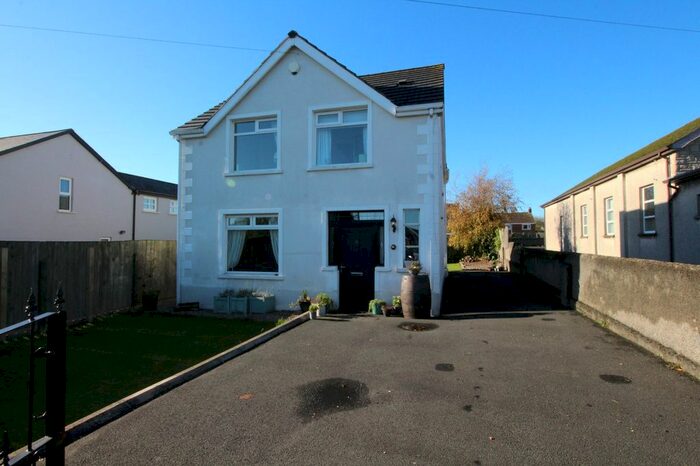 4 Bedroom Detached House For Sale In Victoria Road, Carrickfergus, County Antrim, BT38