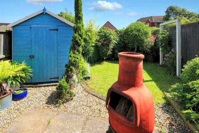 2 Bedroom Semi-Detached House For Sale In Spencer Road, Wellingborough, NN8