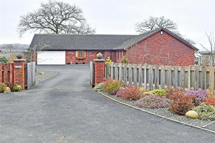 3 Bedroom Bungalow For Sale In Cagebrook Lane, Llanyre, Llandrindod Wells, Powys, LD1