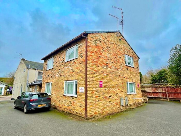 2 Bedroom Flat To Rent In Queen Street, Whittlesey, PE7