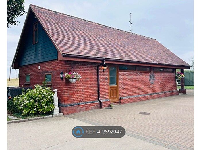 3 Bedroom Detached House To Rent In Pudsey Hall Lane, Rochford, SS4