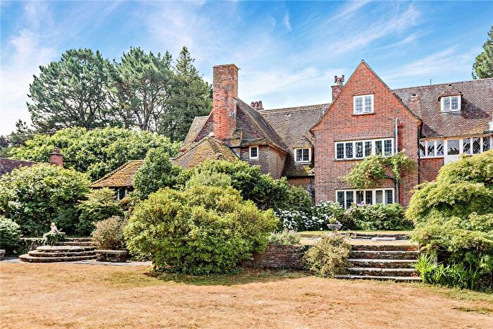 7 Bedroom Detached House For Sale In Burys Bank Road, Greenham, Thatcham, Berkshire, RG19
