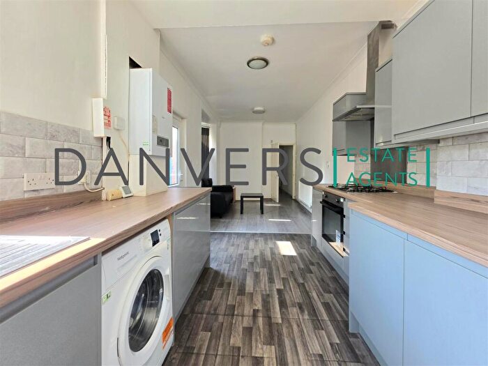 5 Bedroom Terraced House To Rent In Equity Road, Leicester, LE3