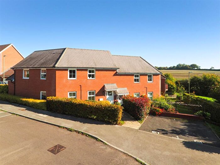 1 Bedroom Maisonette For Sale In Ryeland Way, Andover, SP11