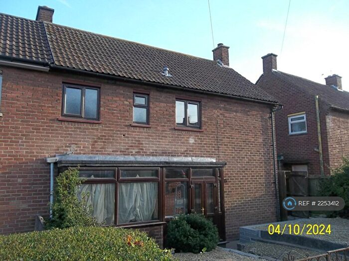 5 Bedroom Semi-Detached House To Rent In Ambleside Avenue, Bristol, BS10