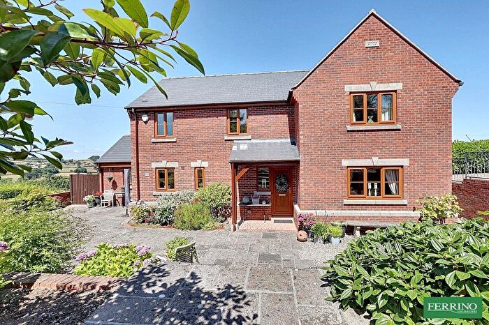 4 Bedroom Detached House For Sale In Deans Walk, Harrow Hill, Harrow Hill, Gloucestershire., GL17