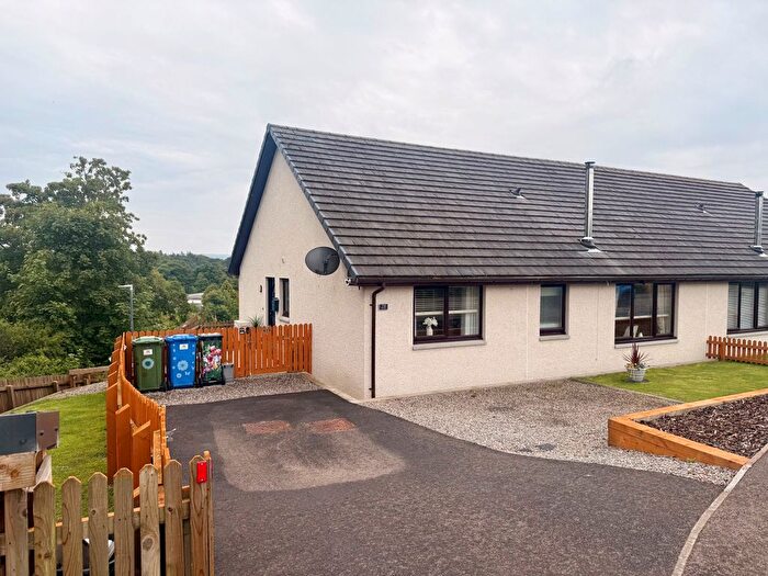 3 Bedroom Semi-Detached Bungalow For Sale In Hill Street, Alness, IV17