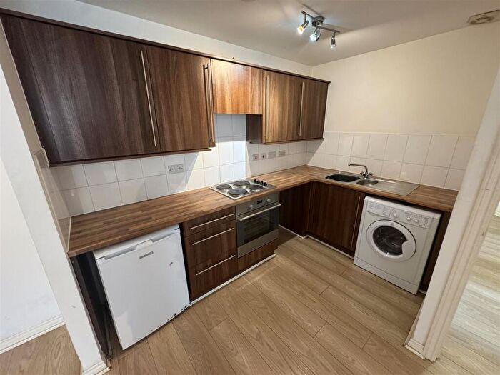 2 Bedroom Apartment To Rent In Astley Brook Close, Astley Bridge, Bolton, BL1