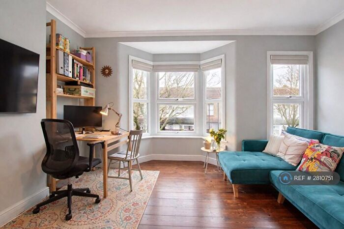 1 Bedroom Flat To Rent In Richford Road, London, E15