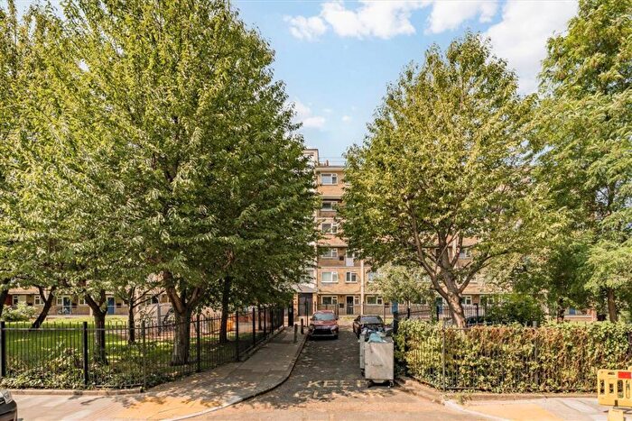 3 Bedroom Flat To Rent In Pollard Street, Bethnal Green, E2