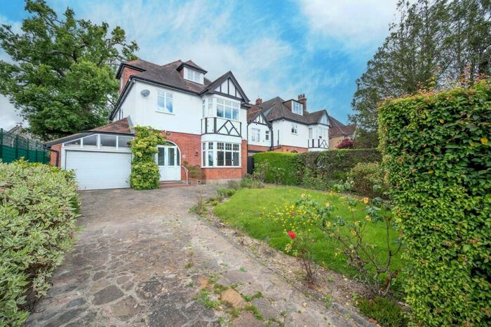 5 Bedroom Semi-Detached House To Rent In Kewferry Road, Northwood, HA6