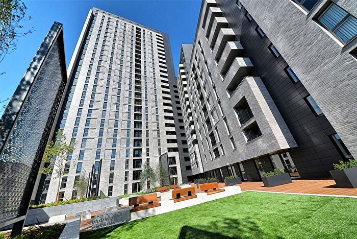 2 Bedroom Apartment To Rent In Regent Road, Manchester, M3