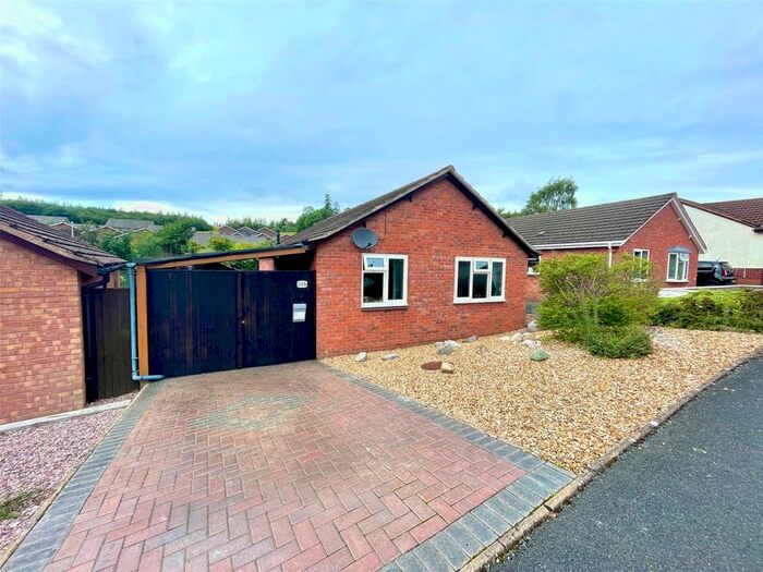 2 Bedroom Bungalow For Sale In Brookfield Road, Welshpool, Powys, SY21