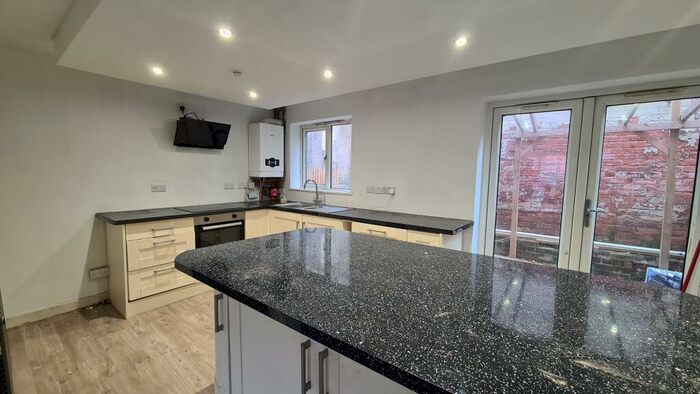 3 Bedroom Terraced House To Rent In Parish Mews, Gainsborough, DN21