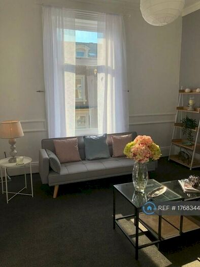 1 Bedroom Flat To Rent In Argyle Square, Sunderland, SR2