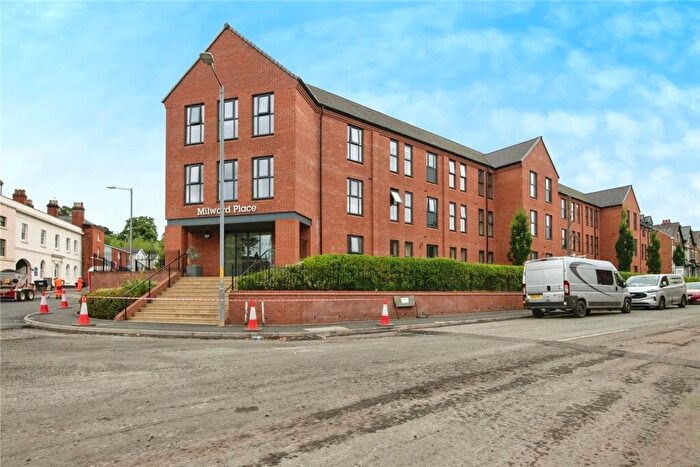 1 Bedroom Flat To Rent In Clive Road, Redditch, B97