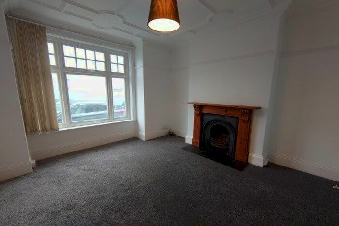 2 Bedroom Property To Rent In Durban Road, Plymouth, PL3
