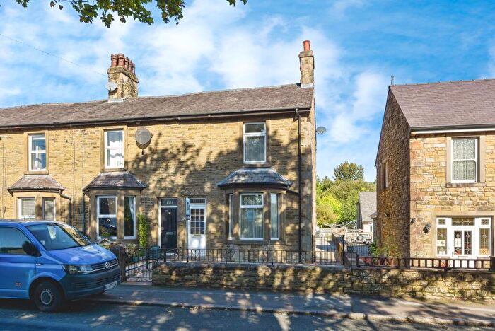 2 Bedroom End Of Terrace House For Sale In Hornby Road, Lancaster, LA2