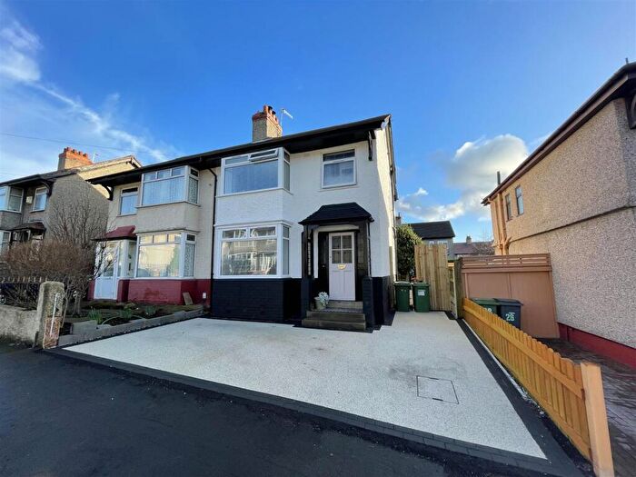 3 Bedroom Semi-Detached House For Sale In Mallory Road, Birkenhead, CH42