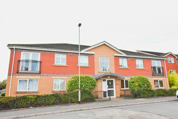 2 Bedroom Flat To Rent In Coles Court, Reservoir Rd, Kettering, NN16