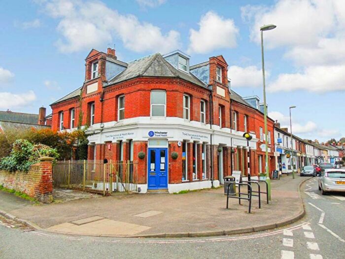 1 Bedroom Flat To Rent In Stockbridge Road, Winchester, SO22