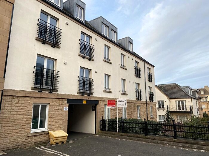 2 Bedroom Flat To Rent In Hopetoun Crescent, Broughton, Edinburgh, EH7