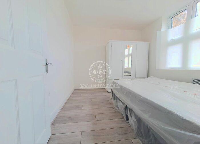 1 Bedroom Flat To Rent In Upper Road, London, E13