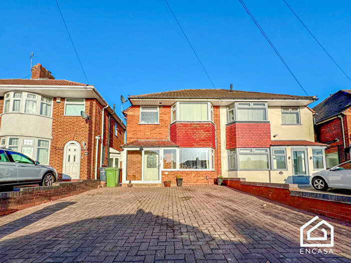 3 Bedroom Semi-Detached House For Sale In Marcot Road, Solihull, B92
