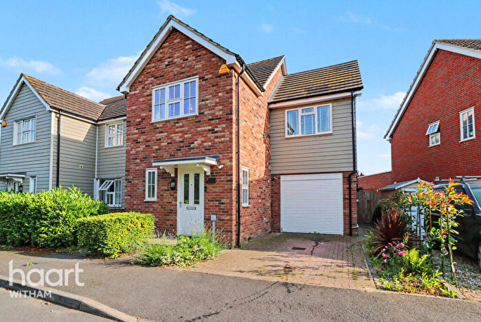 4 Bedroom Semi-Detached House For Sale In Benham Close, Goldhanger, CM9